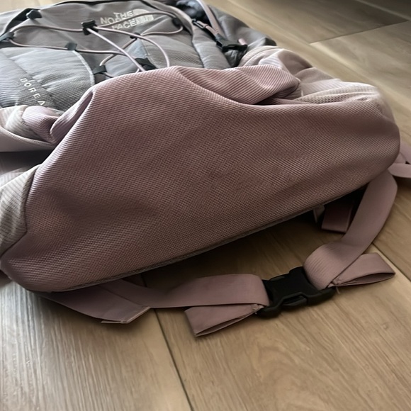 The Northface Boreali Backpack - Picture 5 of 5